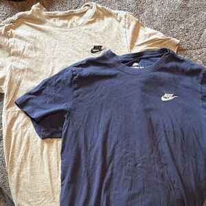Nike Men's Short Sleeve Tees in Navy and Grey